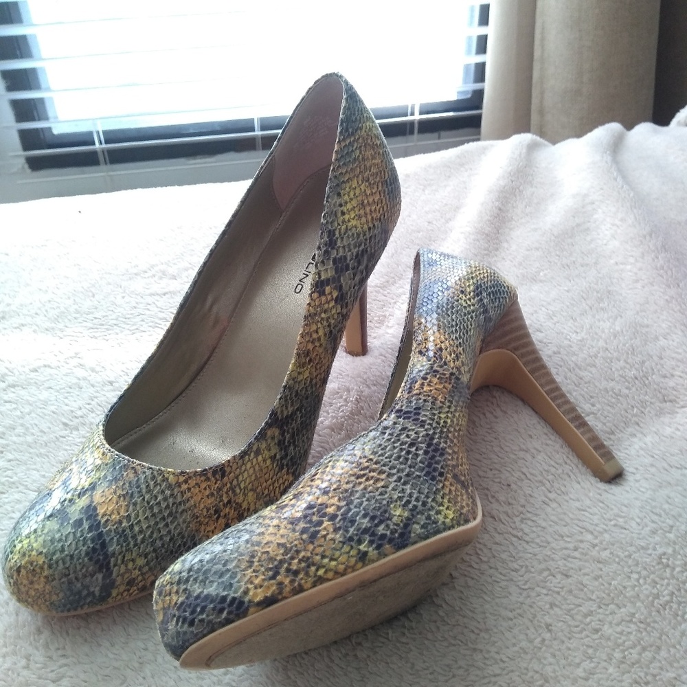 Bandolino - Serpent Print